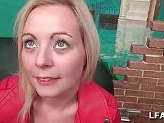 MILF sodomisee sauvagement