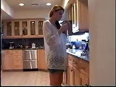 Mom in the Kitchen (smoking fetish  roleplay, softcore)