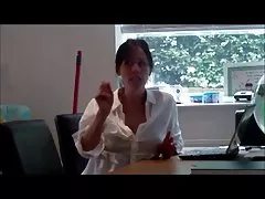 Kelly Hart - Sons Best Friend Gets To See Mummy Masturbate